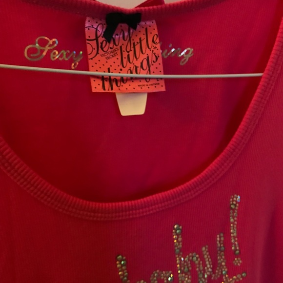 Victoria’s Secret Santa Baby Tank BNWT - Picture 2 of 6